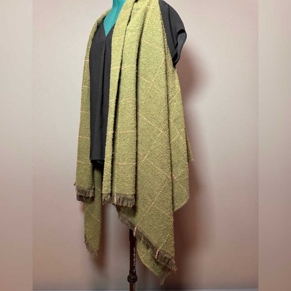 Green Plaid Shawl with Fringe